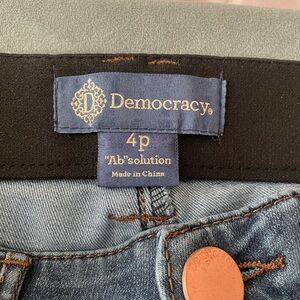 Democracy “4Abs”solution jeans.